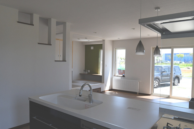 キッチンよりリビング